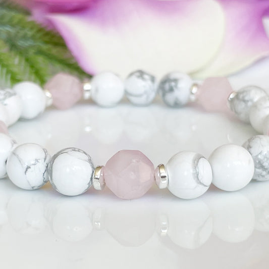 Howlite & Rose Quartz Healing Crystals Bracelet