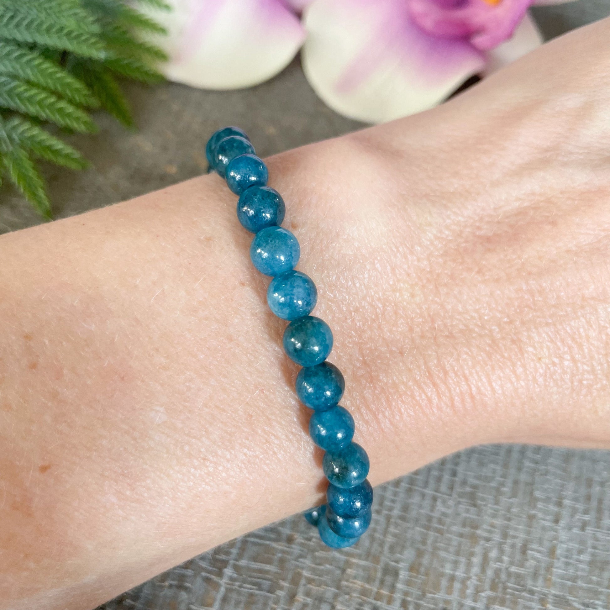 6mm Blue Apatite Healing Crystal Bracelet