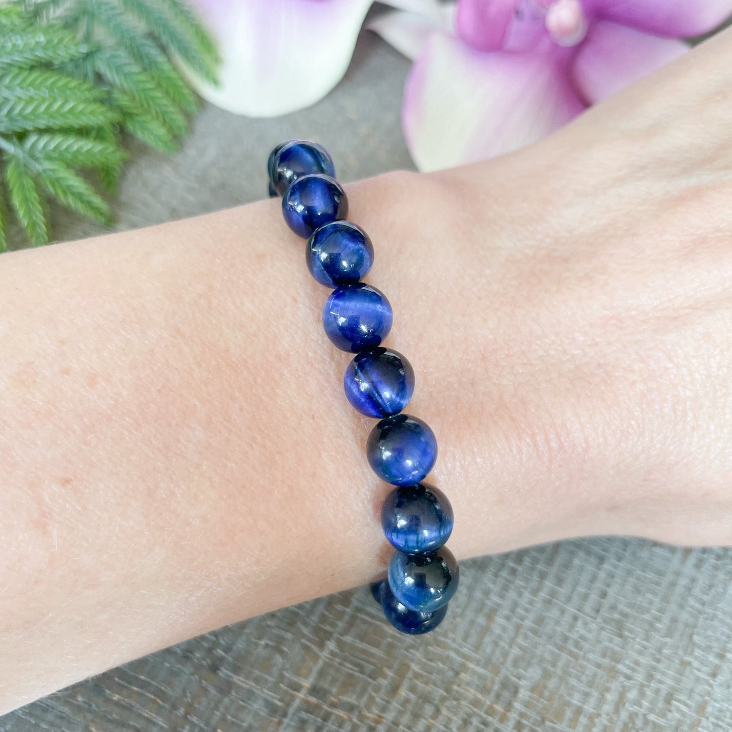 8mm Natural Blue Tigers Eye Gemstone Bracelet