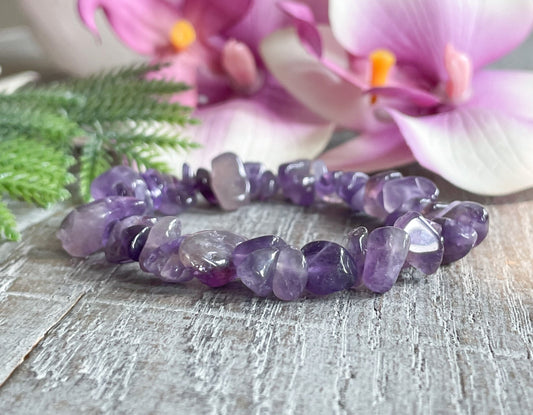 Amethyst Gemstone Chip Bracelet