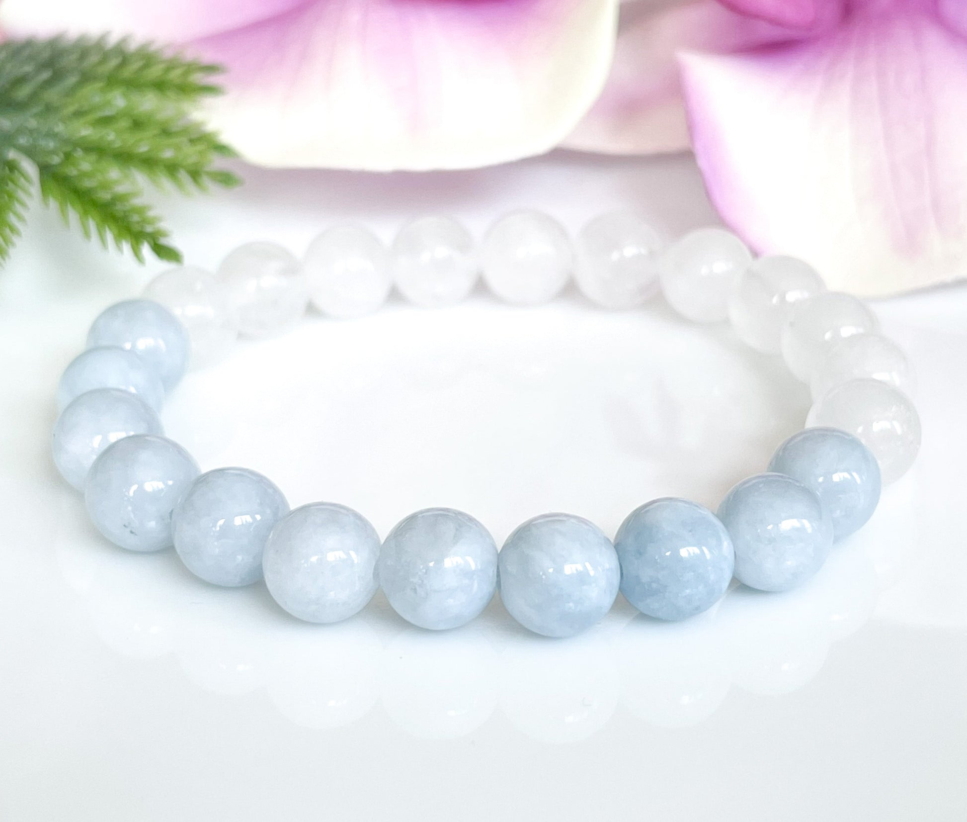 Aquamarine and White Jade Healing Crystal Bracelet