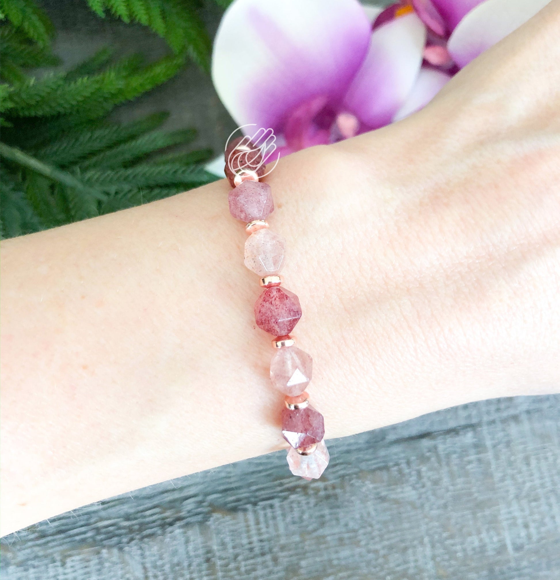 Strawberry Quartz Healing Crystals Bracelet